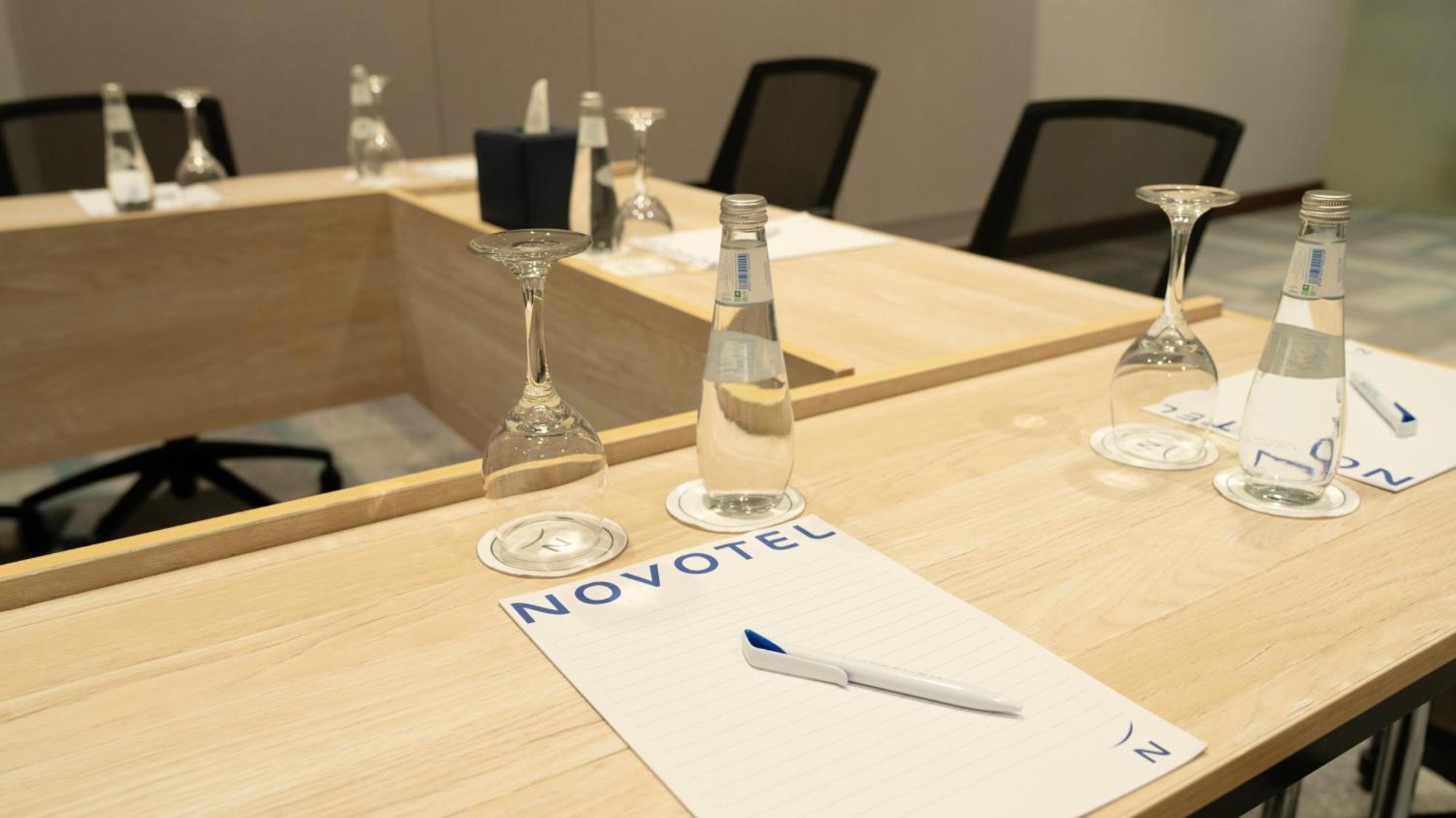 Novotel Riyadh Al Anoud Экстерьер фото