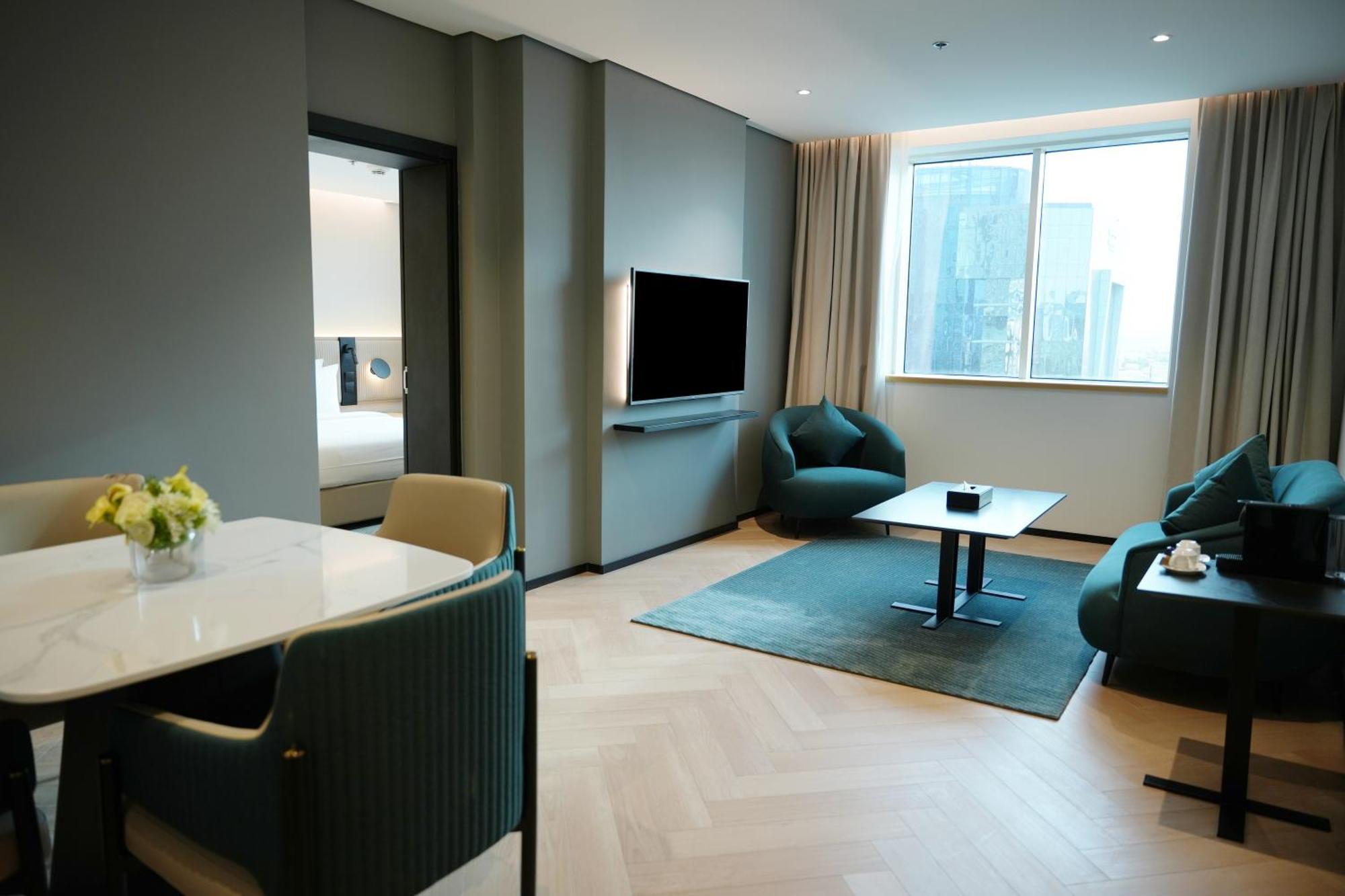 Novotel Riyadh Al Anoud Экстерьер фото