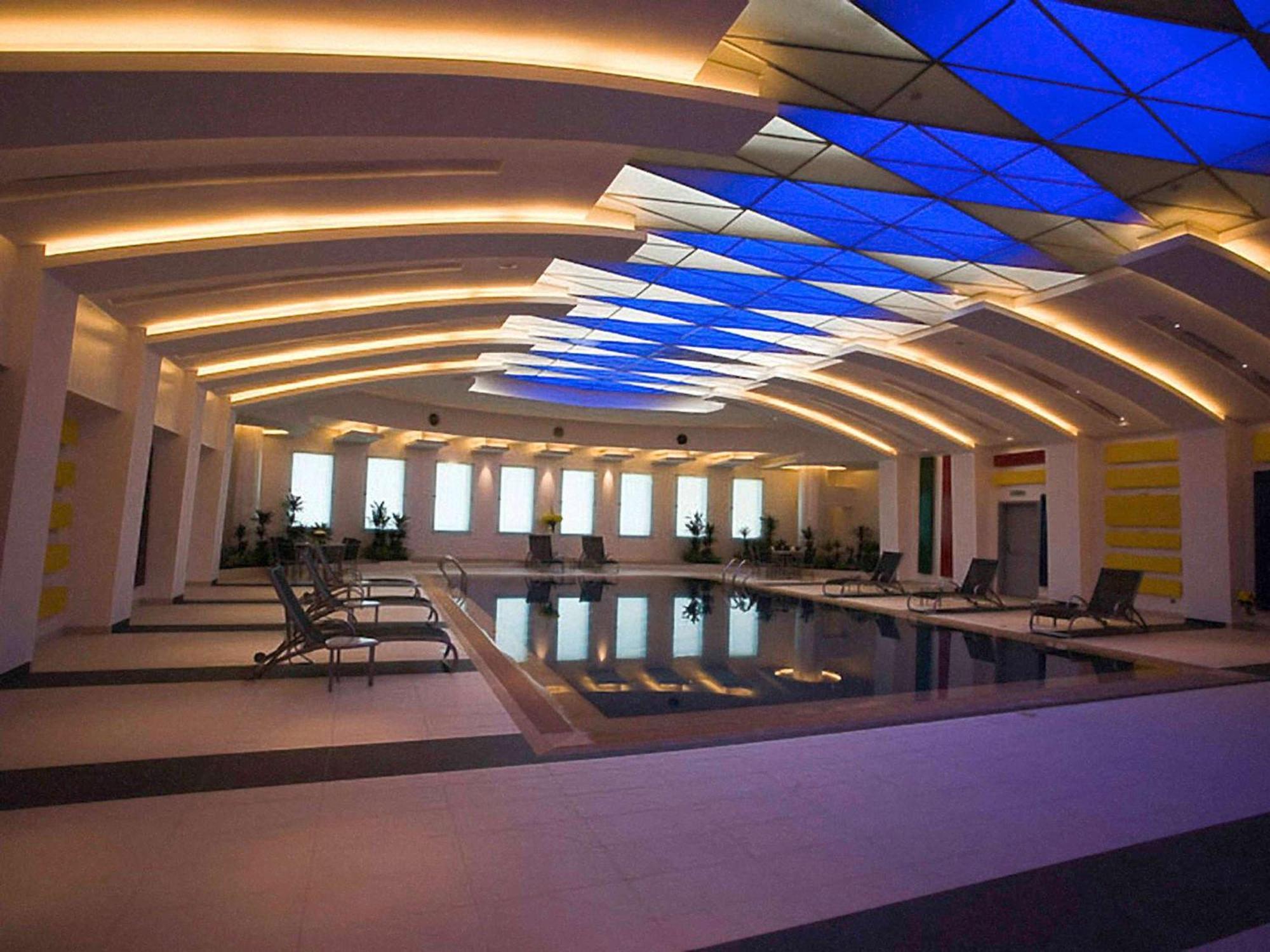 Novotel Riyadh Al Anoud Экстерьер фото
